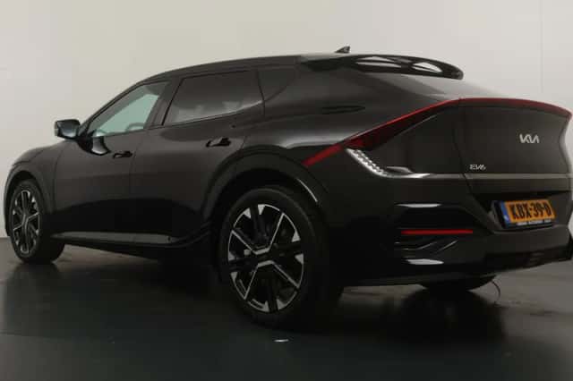 Kia EV6 (2026) thumbnail 5