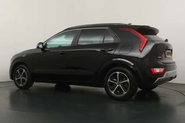 Kia Niro (2025) thumbnail 5