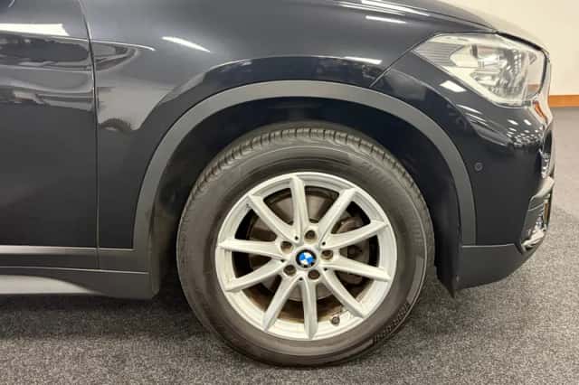 BMW X1 (2018) thumbnail 5