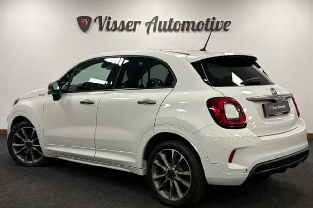 Fiat 500X (2022) thumbnail 4