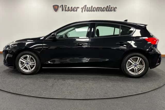 Ford Focus (2019) thumbnail 5