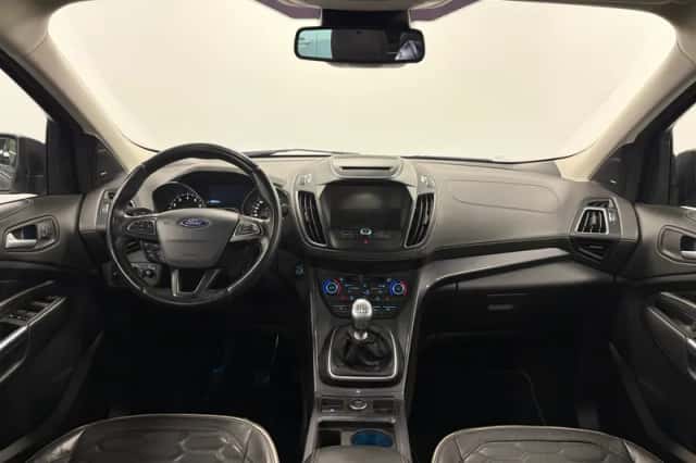 Ford Kuga (2019) thumbnail 3