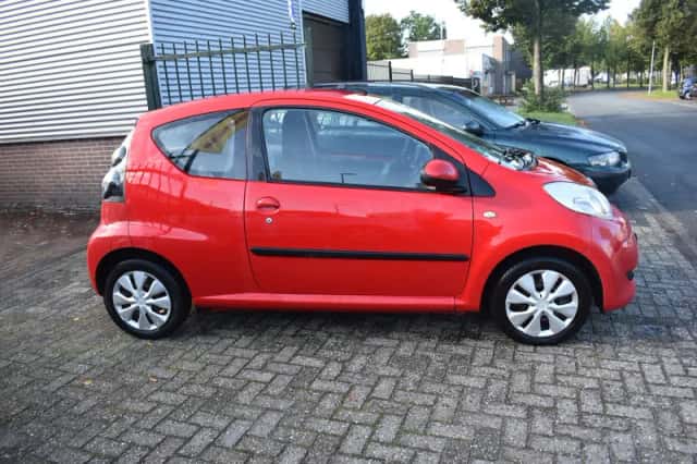 Citroën C1 (2009) thumbnail 4