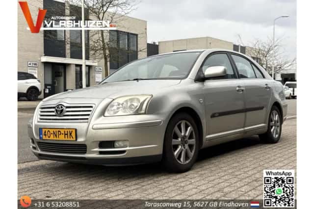 Toyota Avensis (2004) thumbnail 1