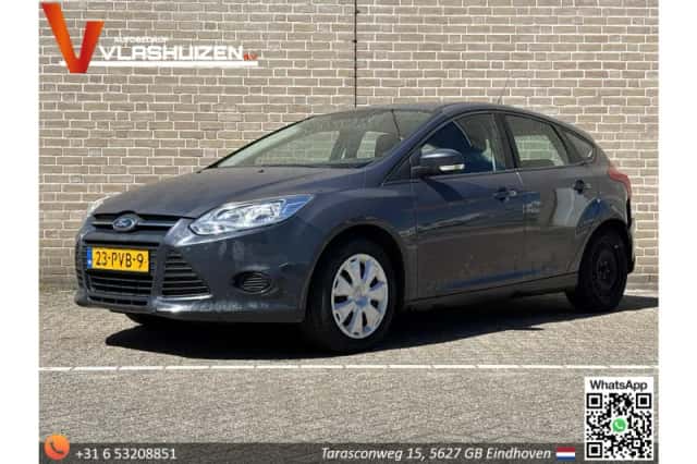 Ford Focus (2011) thumbnail 1