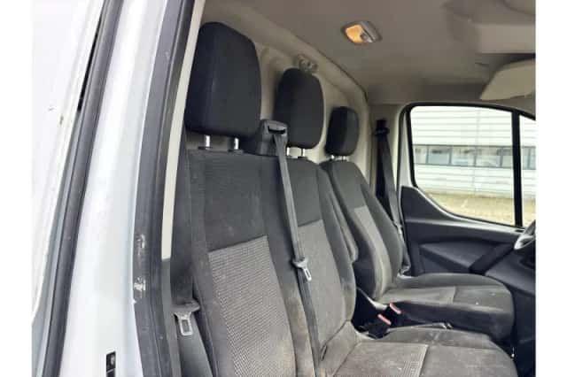 Ford Transit Custom (2016) thumbnail 4