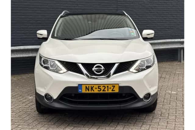 Nissan Qashqai (2017) thumbnail 5
