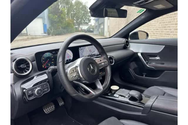 Mercedes-Benz CLA-Klasse (2020) thumbnail 3