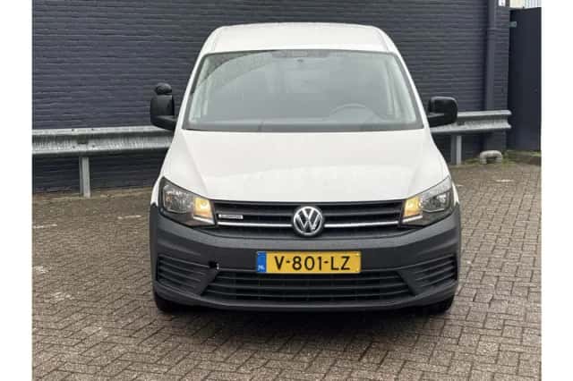 Volkswagen Caddy (2018) thumbnail 5