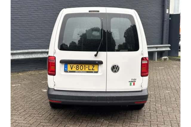 Volkswagen Caddy (2018) thumbnail 6