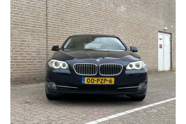 BMW 5-Serie (2011) thumbnail 5