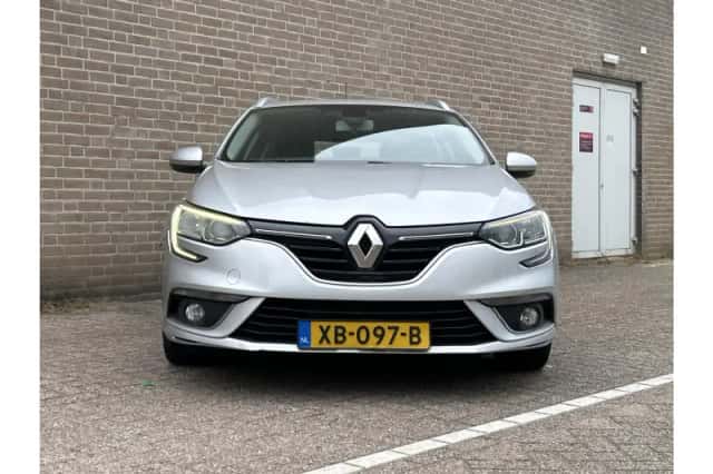 Renault Mégane (2016) thumbnail 5