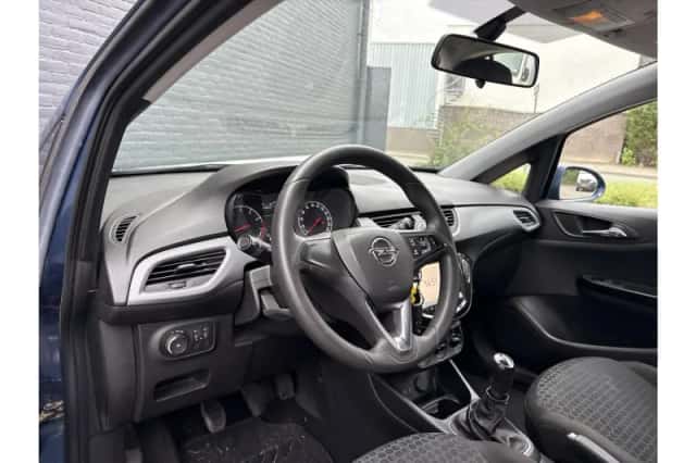 Opel Corsa (2014) thumbnail 3