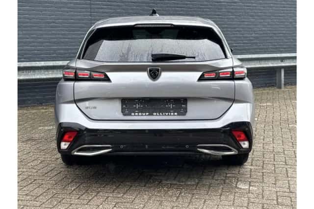Peugeot 308 (2022) thumbnail 6