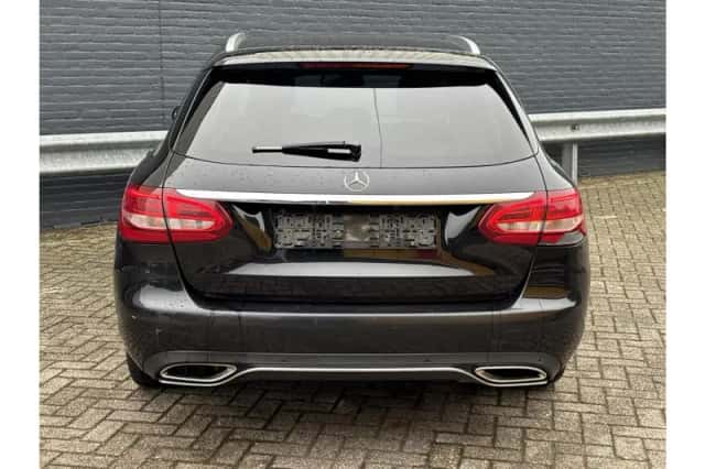Mercedes-Benz C-Klasse (2016) thumbnail 6