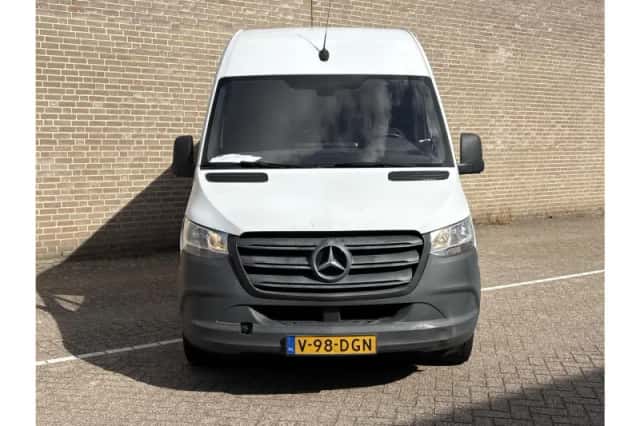 Mercedes-Benz Sprinter (2020) thumbnail 5