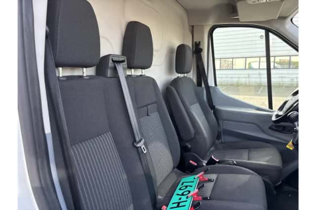 Ford Transit (2016) thumbnail 4