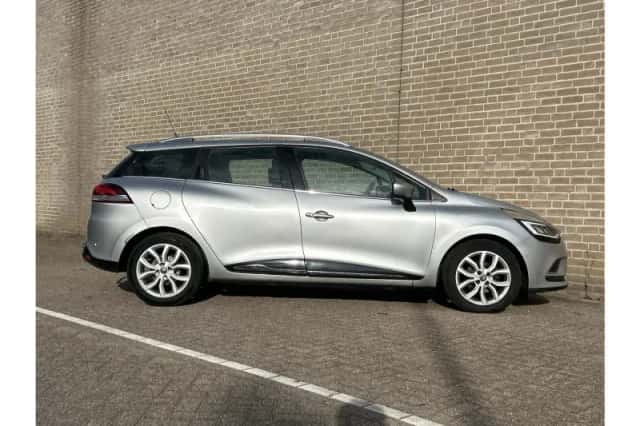 Renault Clio (2017) thumbnail 5