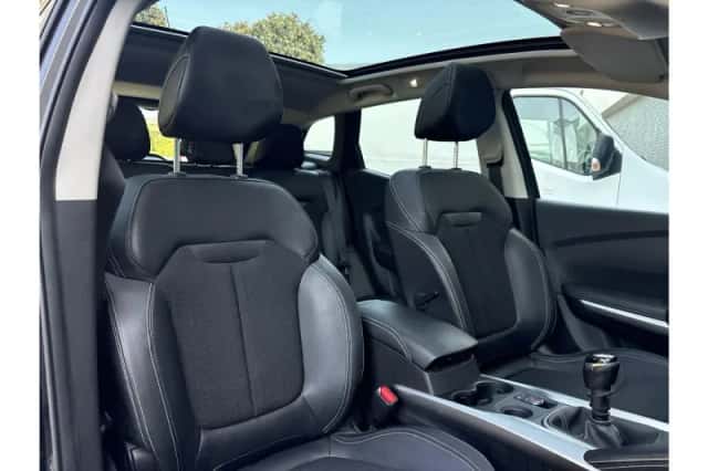 Renault Kadjar (2016) thumbnail 4