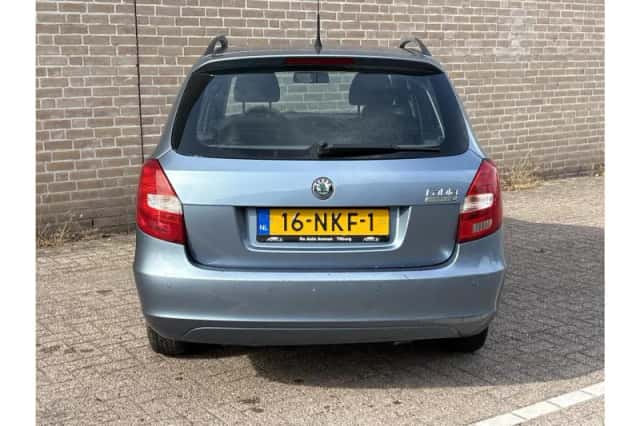 Škoda Fabia (2010) thumbnail 6
