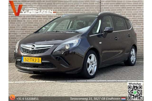 Opel Zafira (2012) thumbnail 1