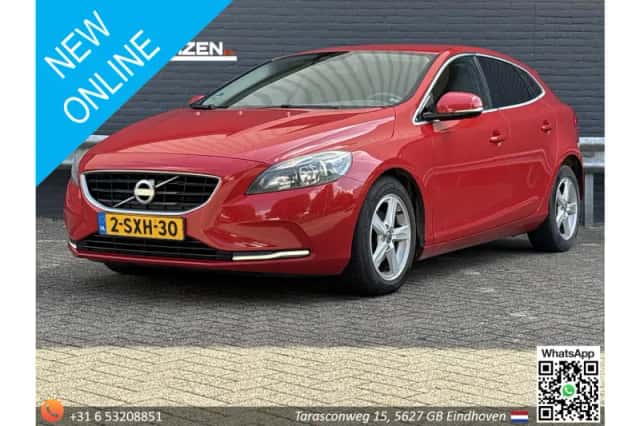 Volvo V40 (2013) thumbnail 1