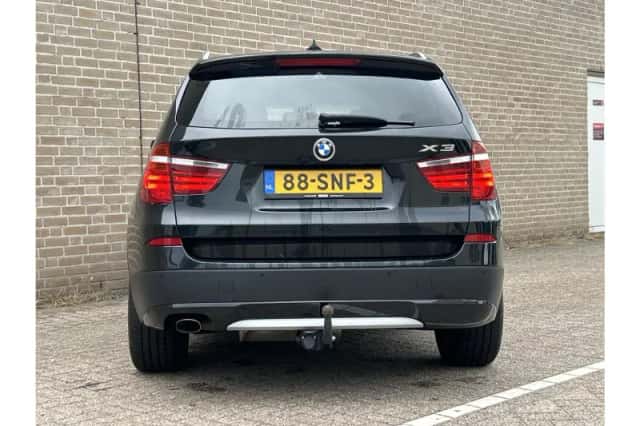 BMW X3 (2011) thumbnail 6