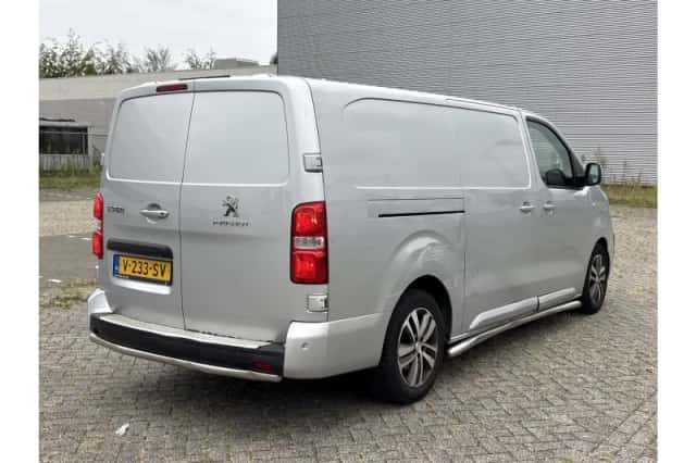 Peugeot Expert (2018) thumbnail 2