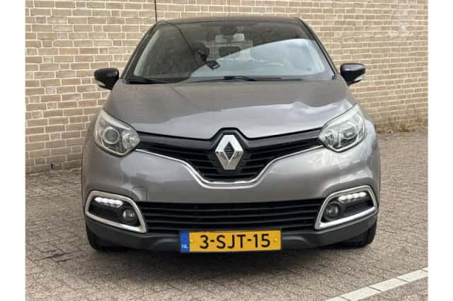 Renault Captur (2013) thumbnail 5
