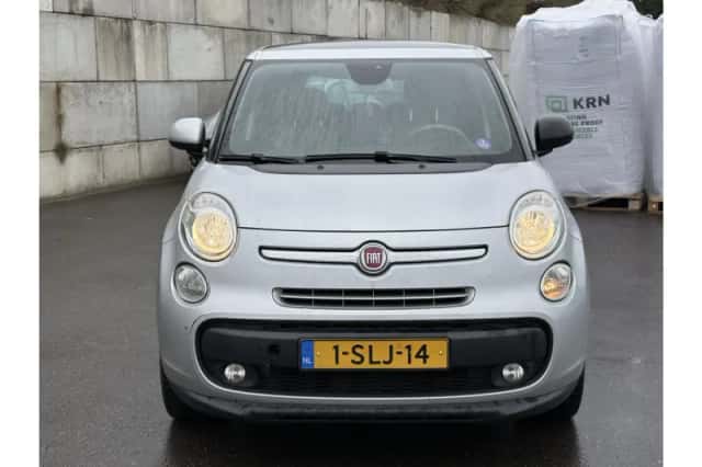 Fiat 500L (2013) thumbnail 5