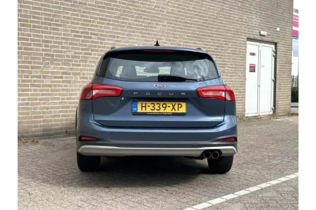 Ford Focus (2020) thumbnail 6