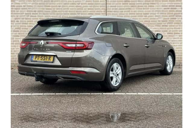 Renault Talisman (2017) thumbnail 2