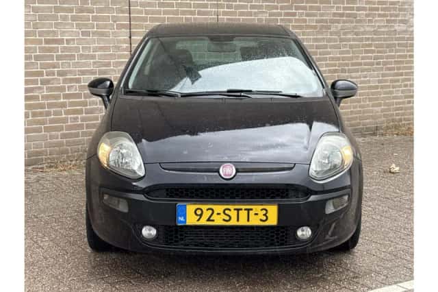 Fiat Punto (2011) thumbnail 5