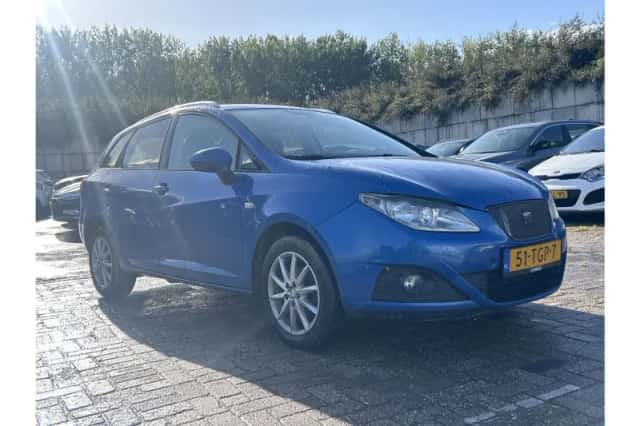 SEAT Ibiza (2012) thumbnail 4
