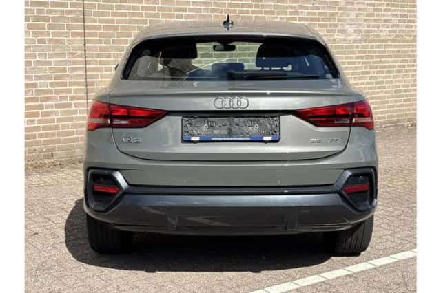 Audi Q3 Sportback (2022) thumbnail 6