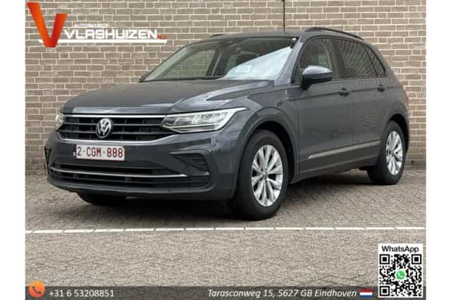 Volkswagen Tiguan (2022) thumbnail 1