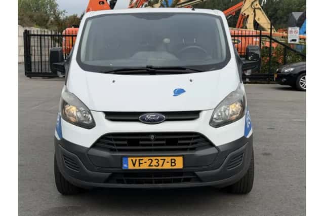Ford Transit Custom (2013) thumbnail 5