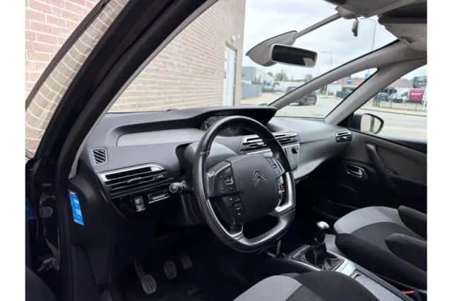 Citroën C4 Picasso (2013) thumbnail 3