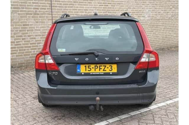 Volvo V70 (2010) thumbnail 6