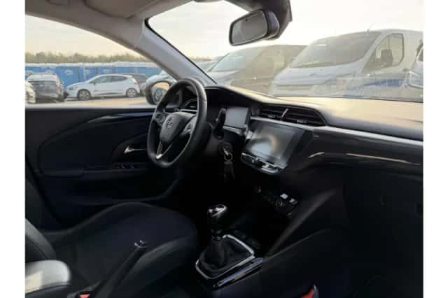 Opel Corsa (2022) thumbnail 3