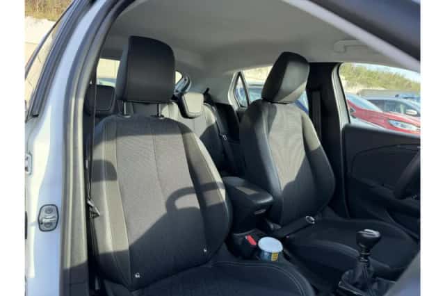 Opel Corsa (2022) thumbnail 4