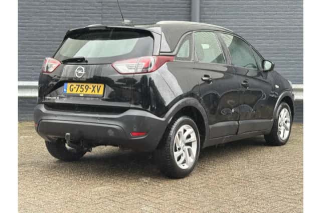 Opel Crossland X (2019) thumbnail 2