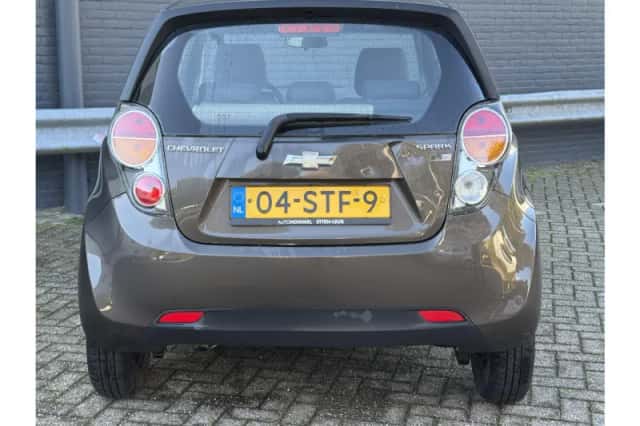 Chevrolet Spark (2011) thumbnail 6