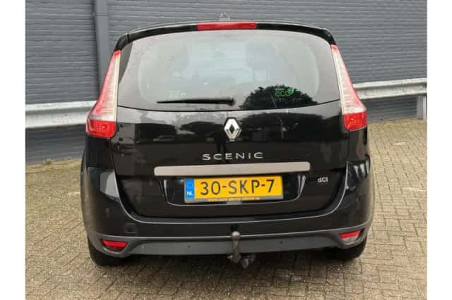 Renault Grand Scénic (2011) thumbnail 5
