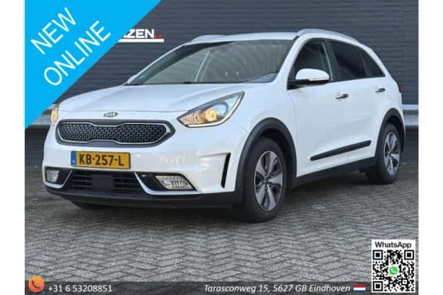 Kia Niro (2016) thumbnail 1