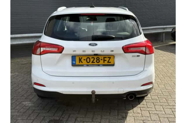 Ford Focus (2020) thumbnail 6