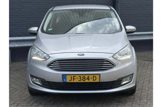 Ford C-Max (2016) thumbnail 5