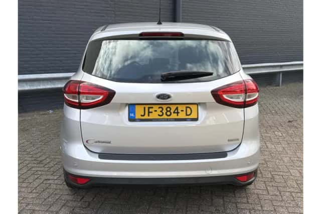 Ford C-Max (2016) thumbnail 6
