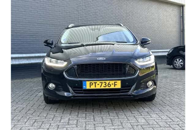 Ford Mondeo (2017) thumbnail 5
