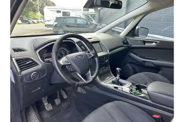Ford S-Max (2015) thumbnail 3